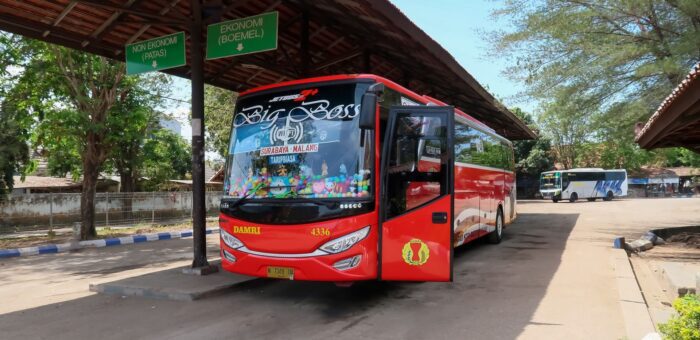 bus from yogyakarta