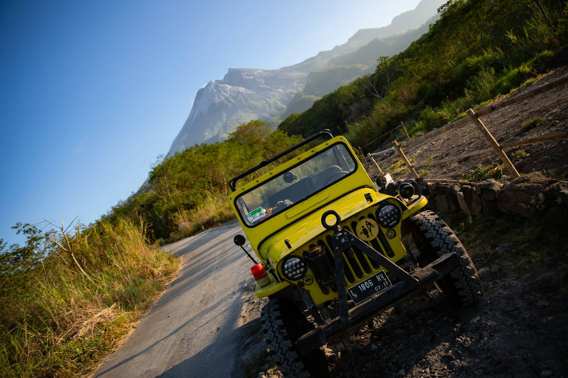 Merapi lava tour jeep