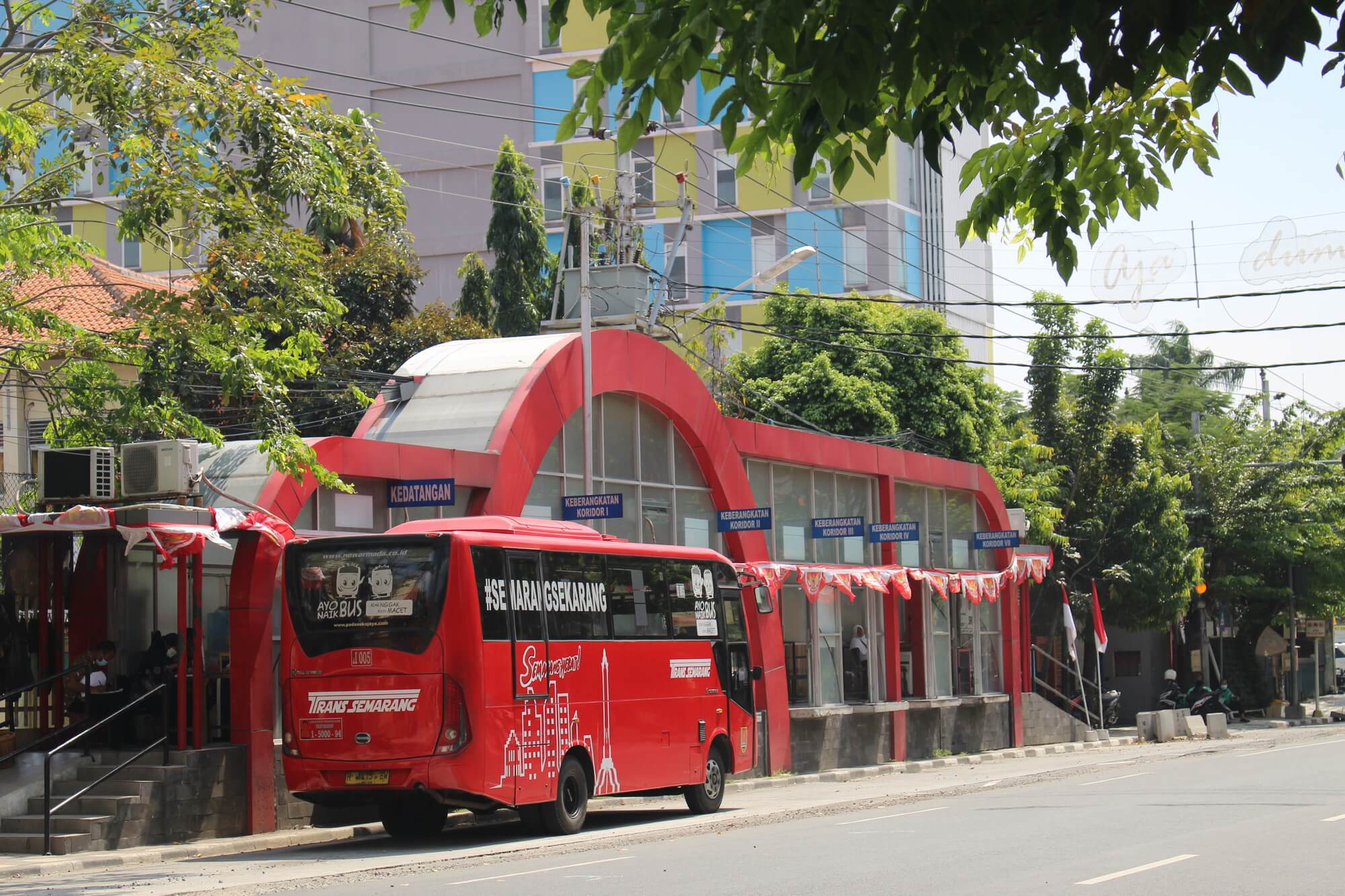 public transportation semarang