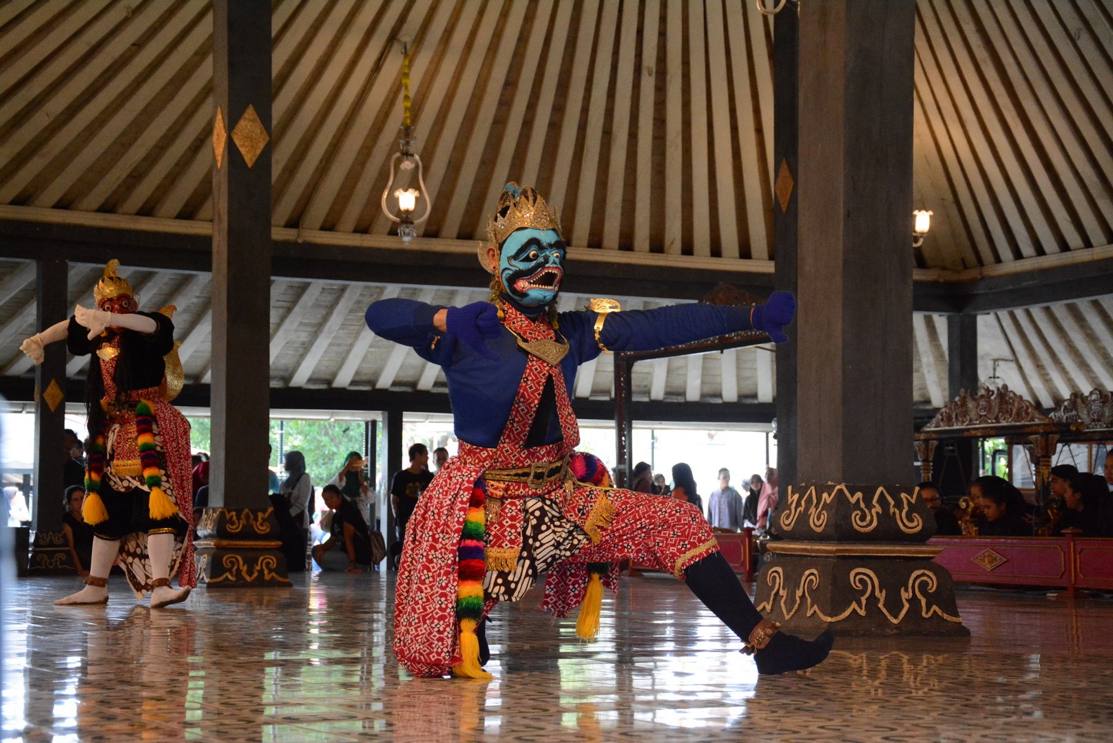 performance at keraton yogyakarta