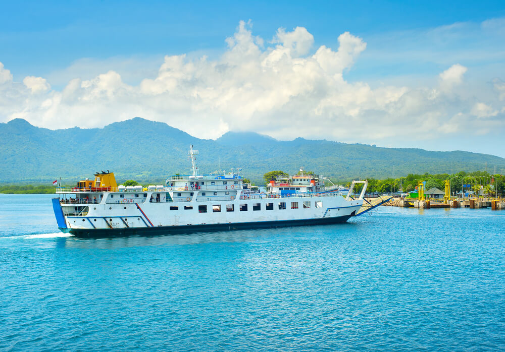 ferry from bali to java